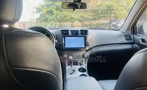 Toyota Highlander Sport 2010 Gray