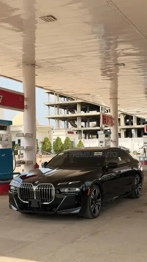 BMW 740 2023 Black