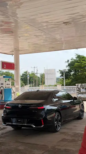 BMW 740 2023 Black