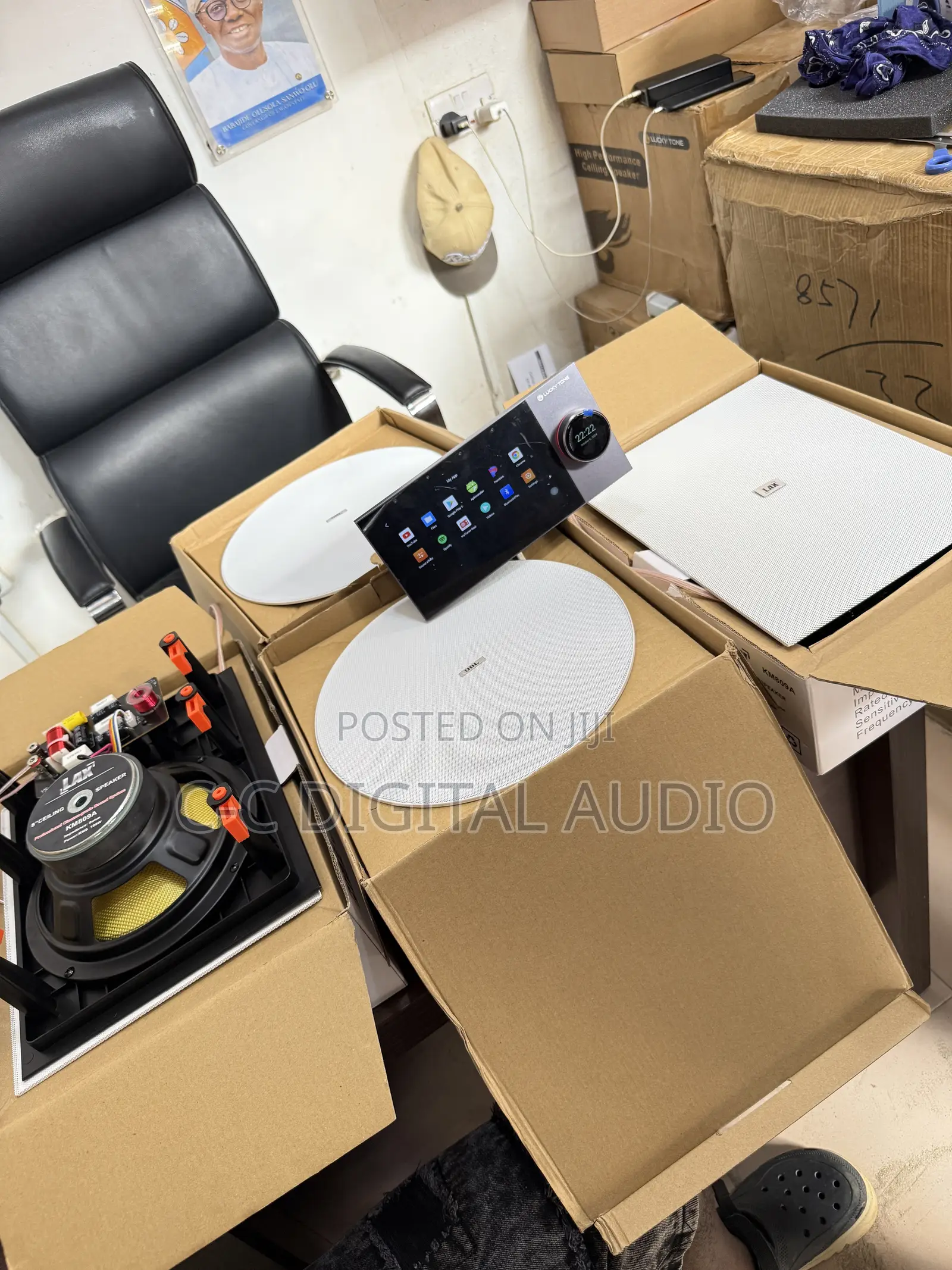 Android Screen Smart 7inches Inwall Amplifier for Ceiling Speakers