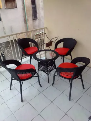 Outdoor Indoor Rattan Made Table and Chairs With Cushion