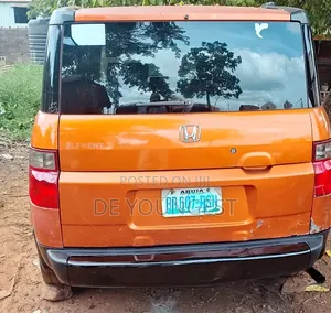 Honda Element EX Automatic 2006 Orange