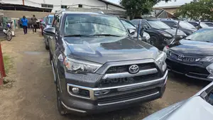 Toyota 4-Runner 2018 Gray