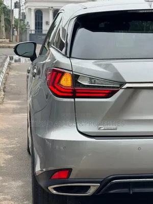 Lexus RX 350 2WD 2020