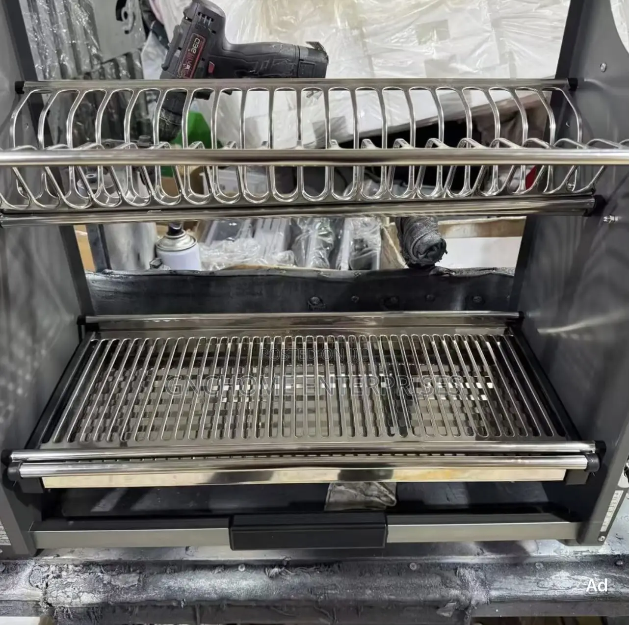 Inbuilt Plate Rack