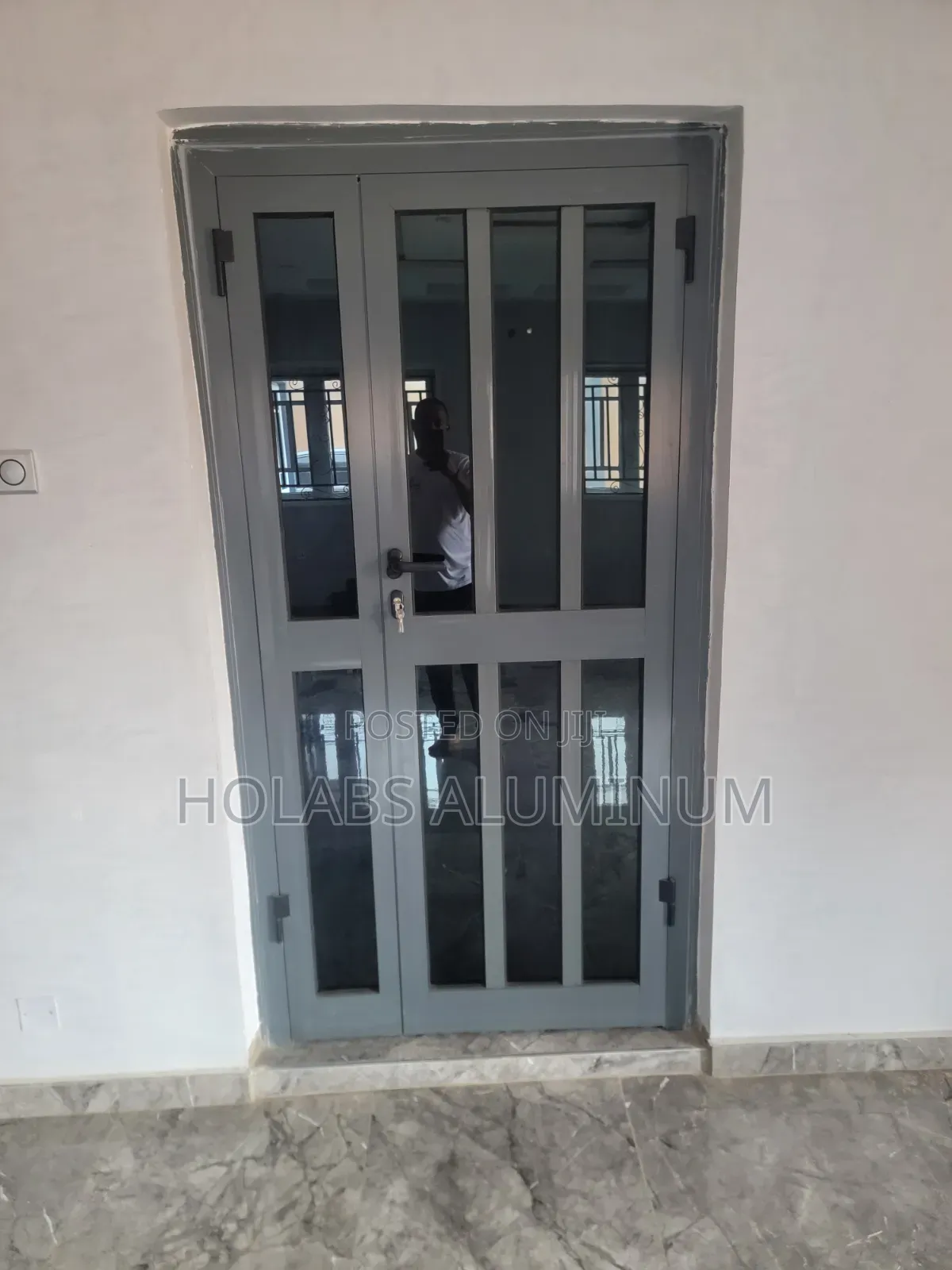 Alumiunm Door