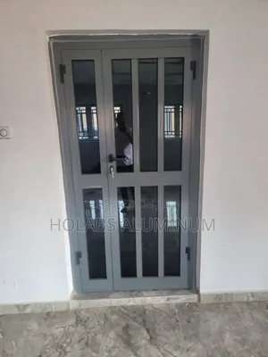 Alumiunm Door