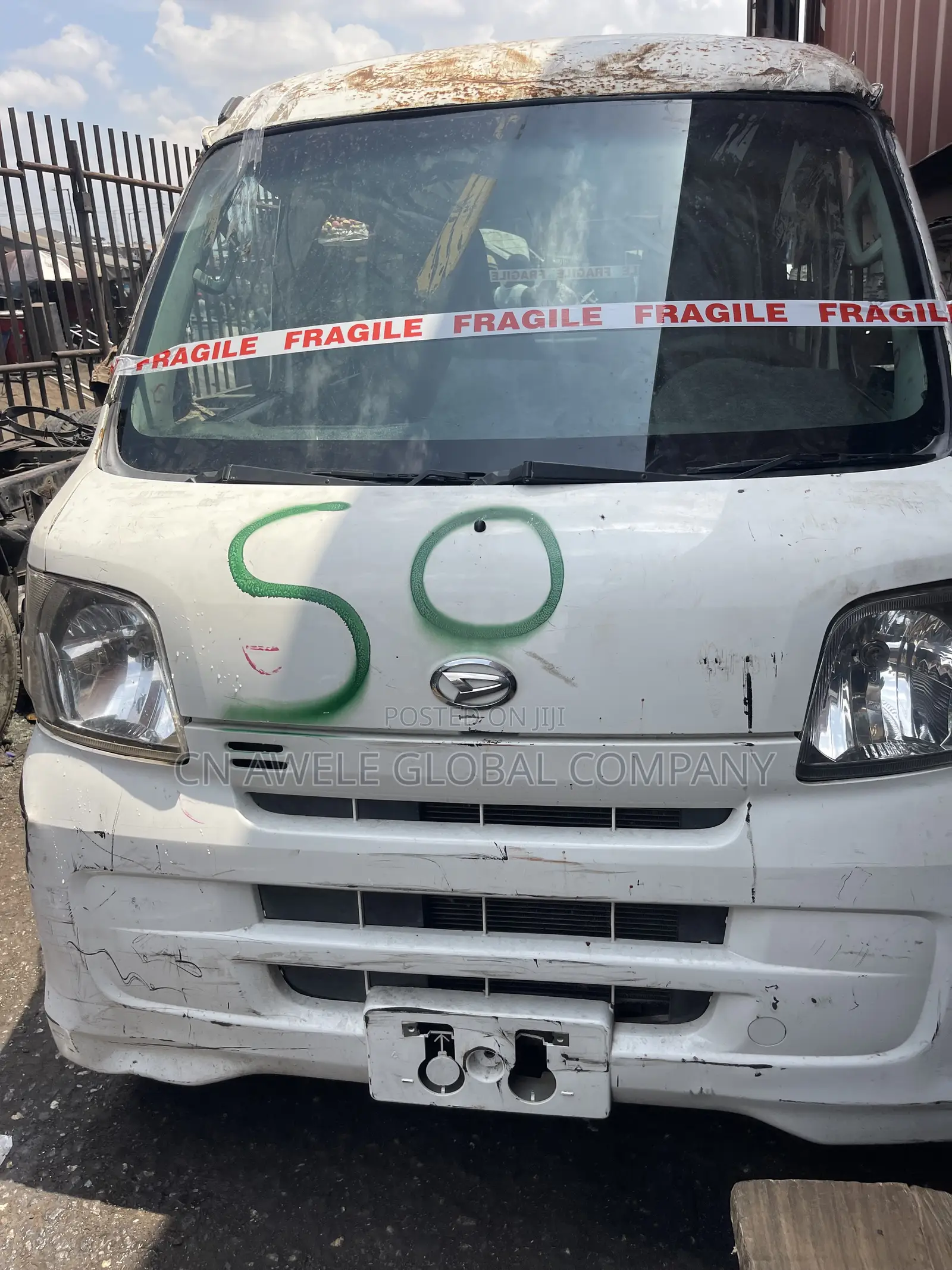 Daihatsu Hijet 2018 White