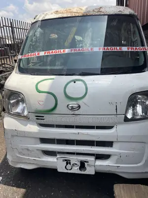 Daihatsu Hijet 2018 White