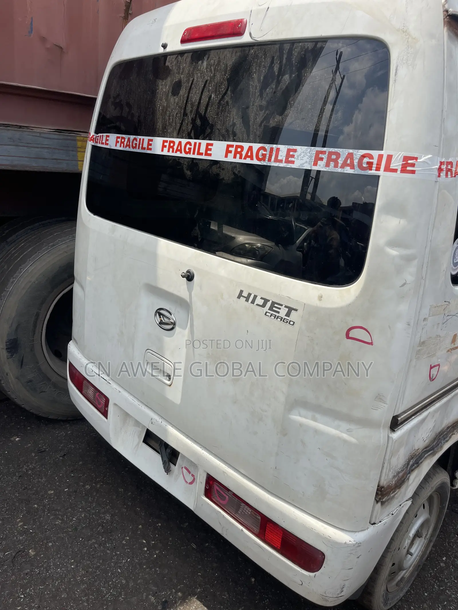 Daihatsu Hijet 2018 White