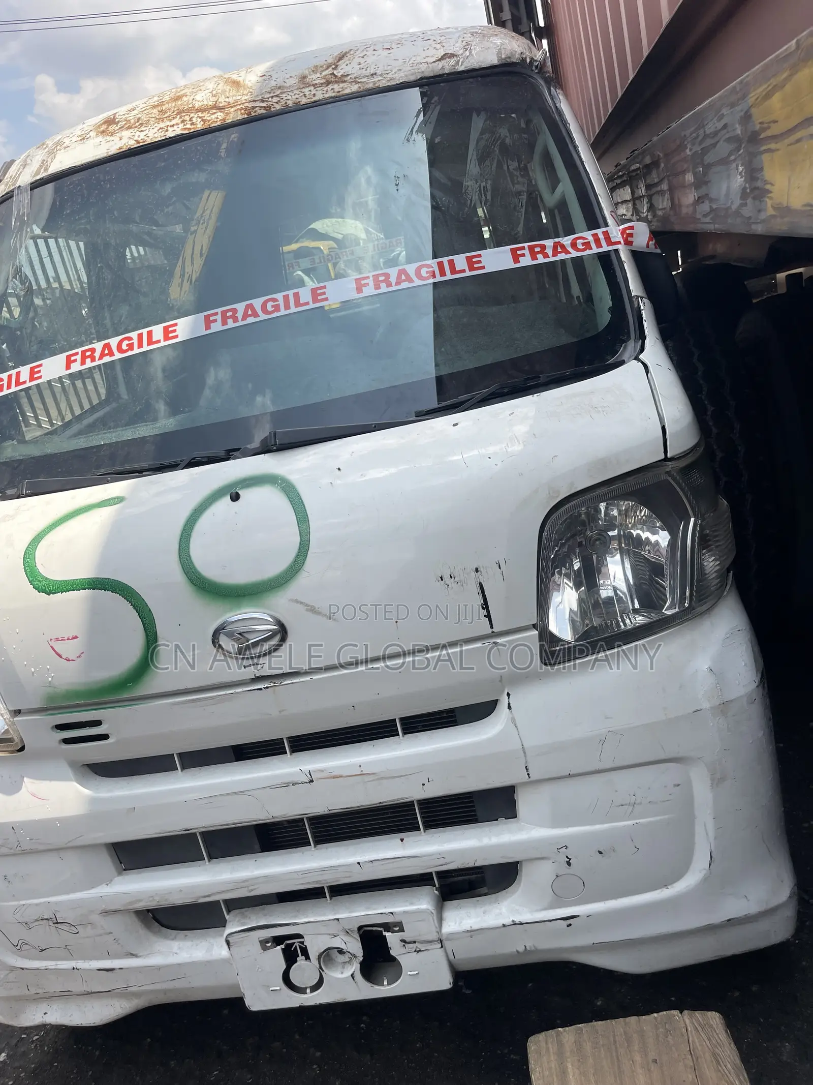 Daihatsu Hijet 2018 White