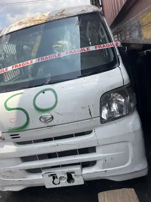 Daihatsu Hijet 2018 White