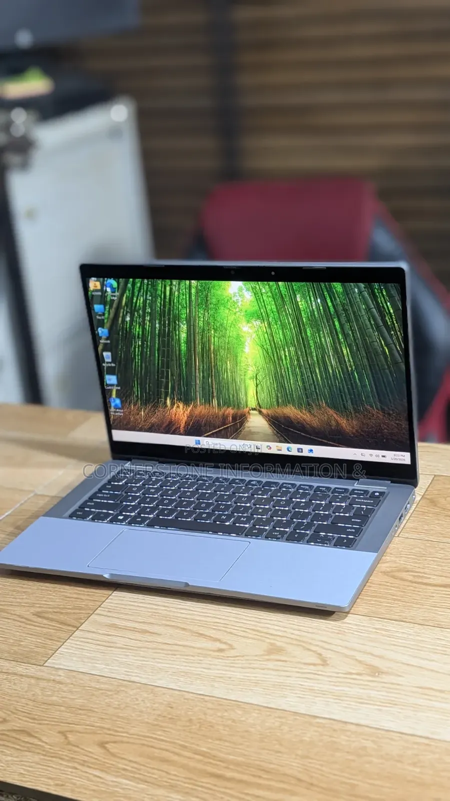 Laptop Dell Latitude 5320 32GB Intel Core i7 SSD 512GB