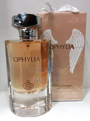 Voura Essence