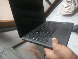 Laptop Dell Chromebook 3100 32GB Intel Core i5 HDD 128GB