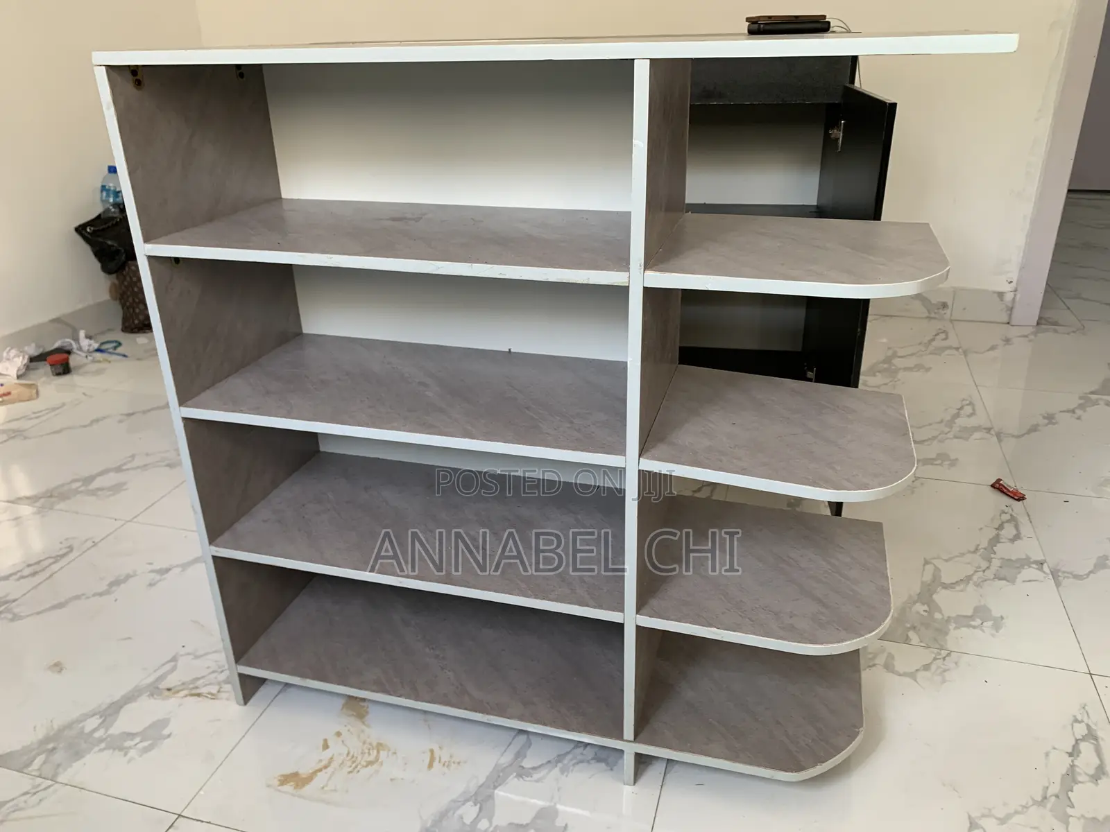 Shoe Console