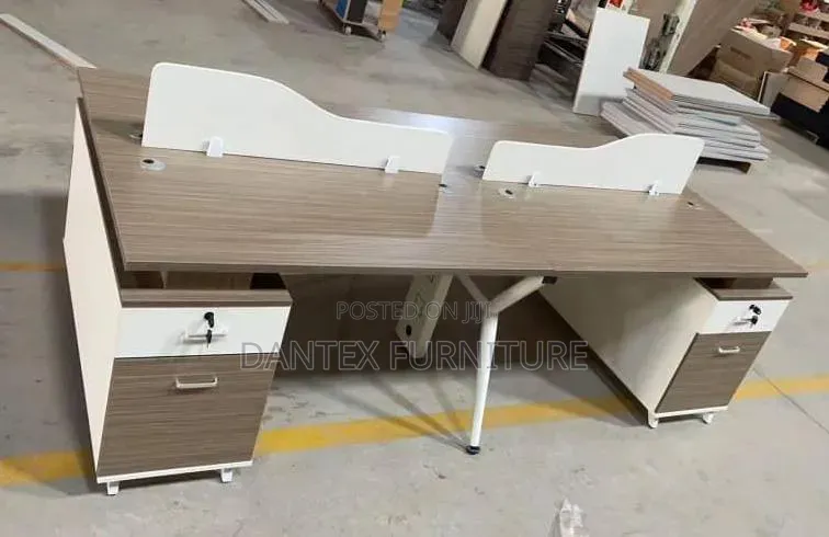 Executive Worker Station