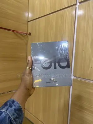 New Samsung Galaxy Fold 512 GB Black