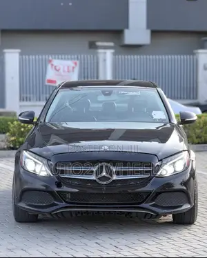 Mercedes-Benz C300 Sport 4Matic Sedan AWD (2.0L 4cyll 7A) 2016 Black