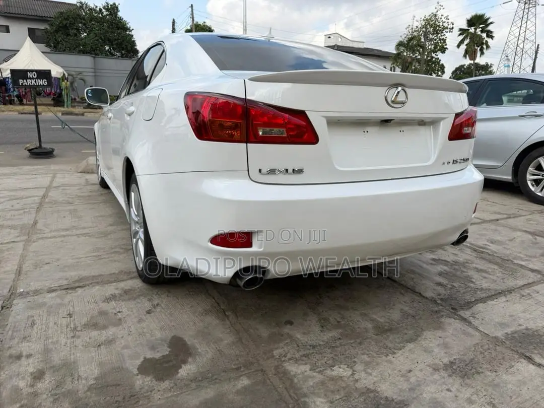Lexus IS 2009 White