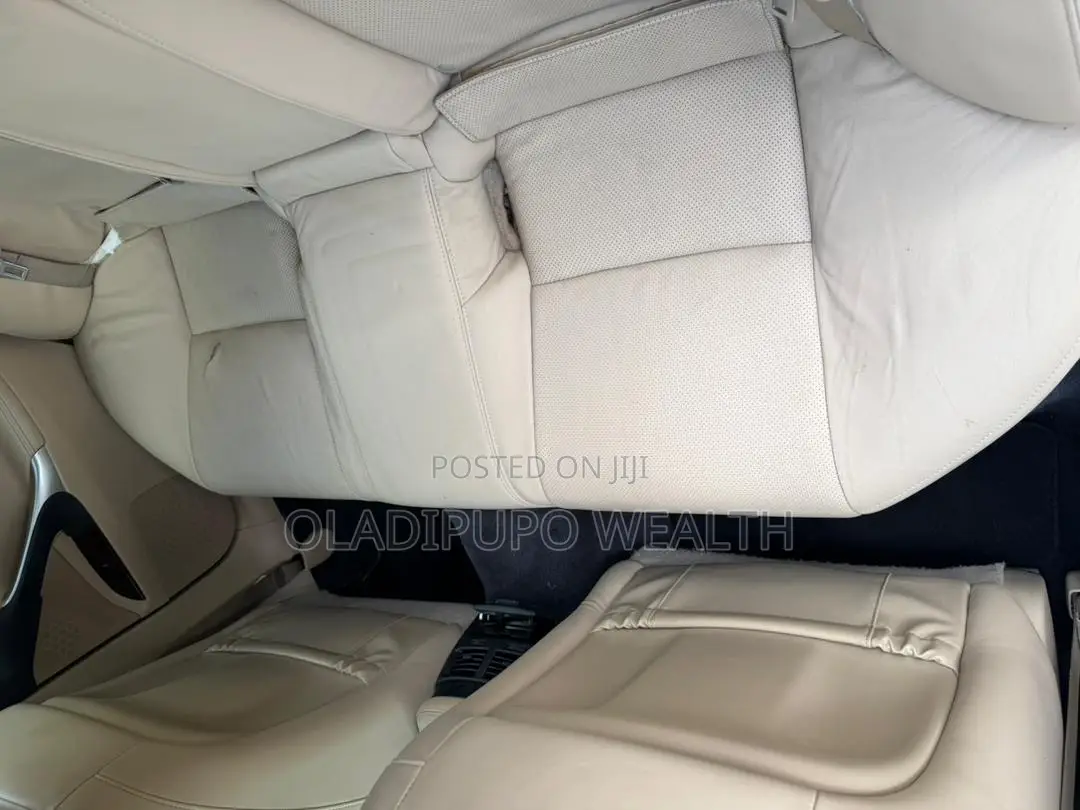 Lexus IS 2009 White