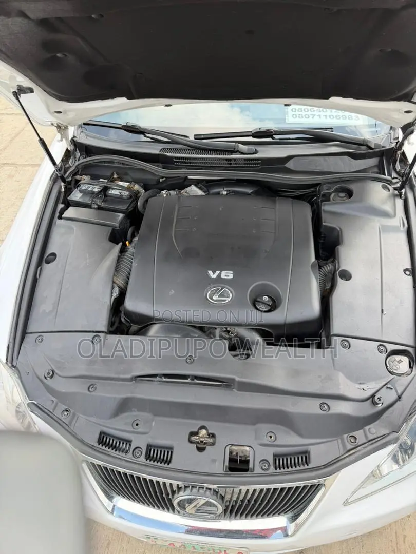 Lexus IS 2009 White
