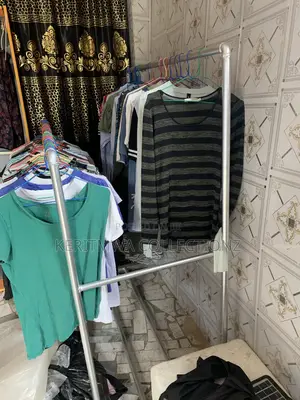 Clothe Hanger