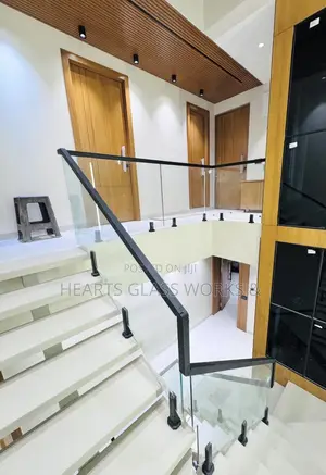 Spigot Glass Railing System Installation Done Right