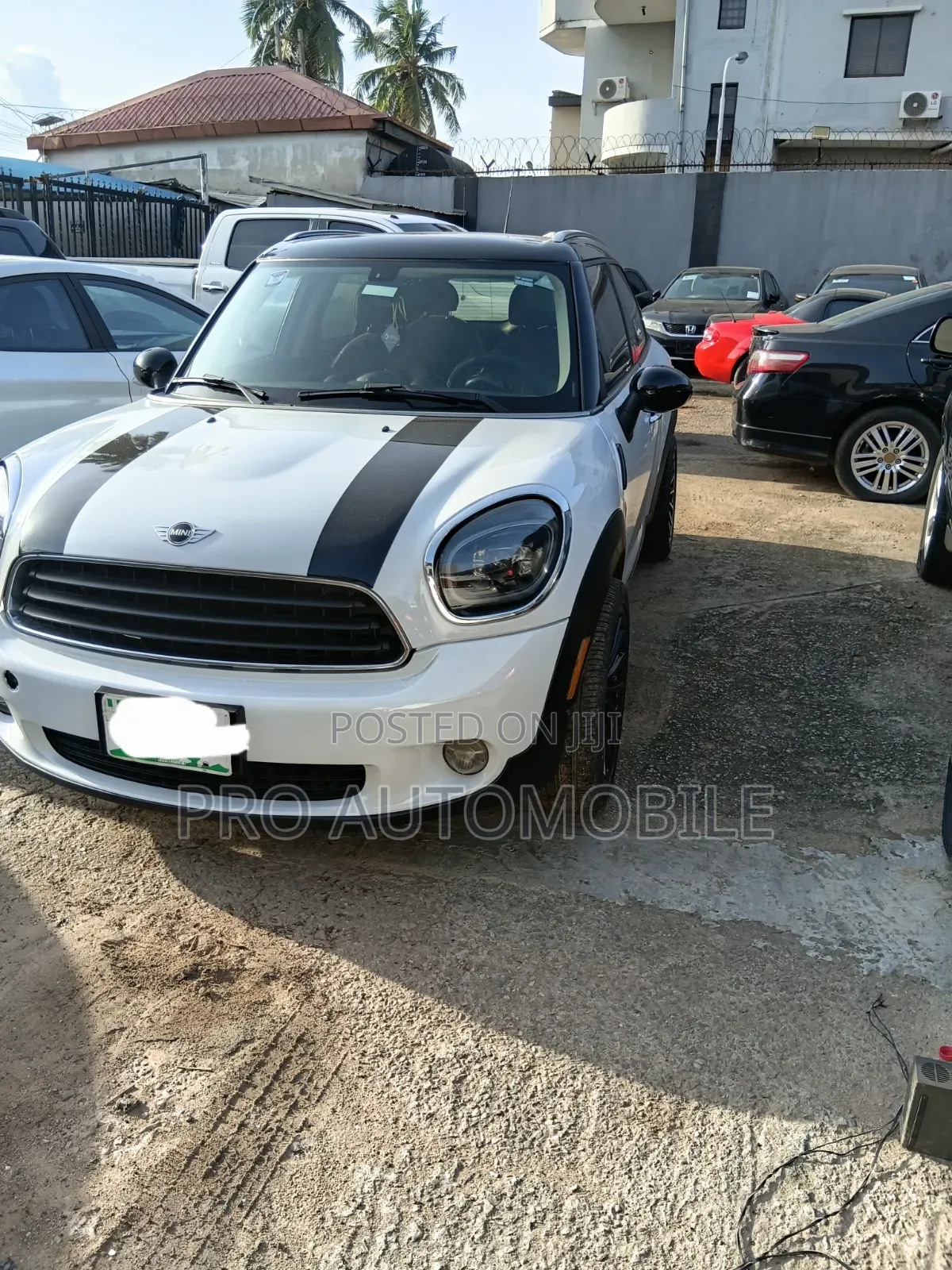 Mini Mini 2011 White