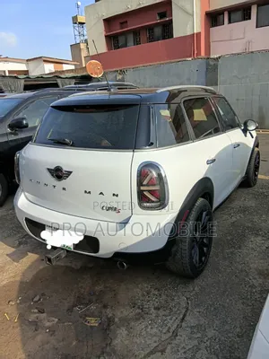 Mini Mini 2011 White
