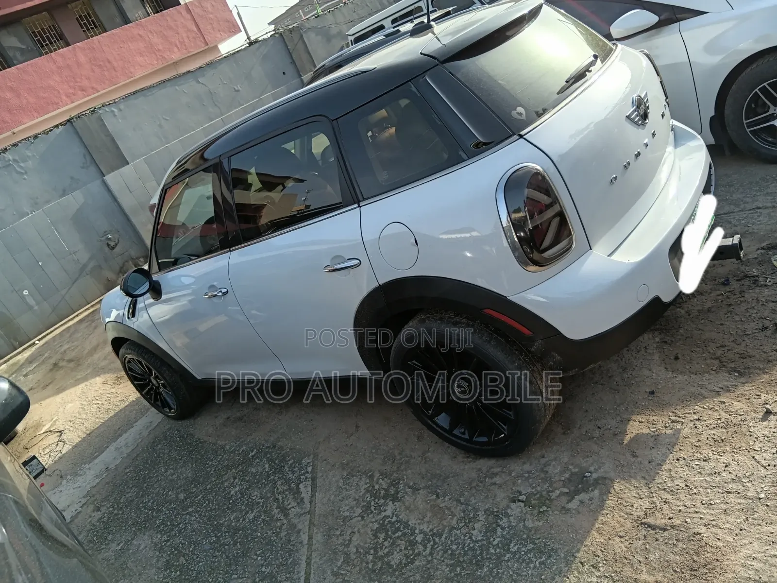 Mini Mini 2011 White