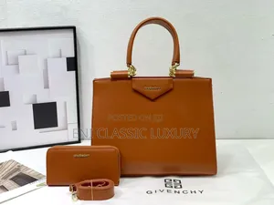 Givenchy Luxury Women's Handbags Best Quality Well Banded Package