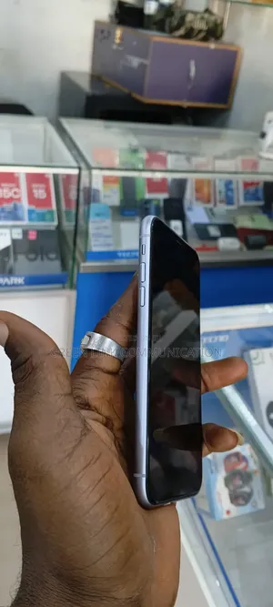 Apple iPhone 11 128 GB Purple