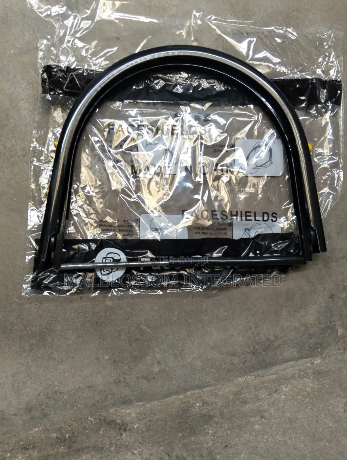 Face Shield Bracket With Spring