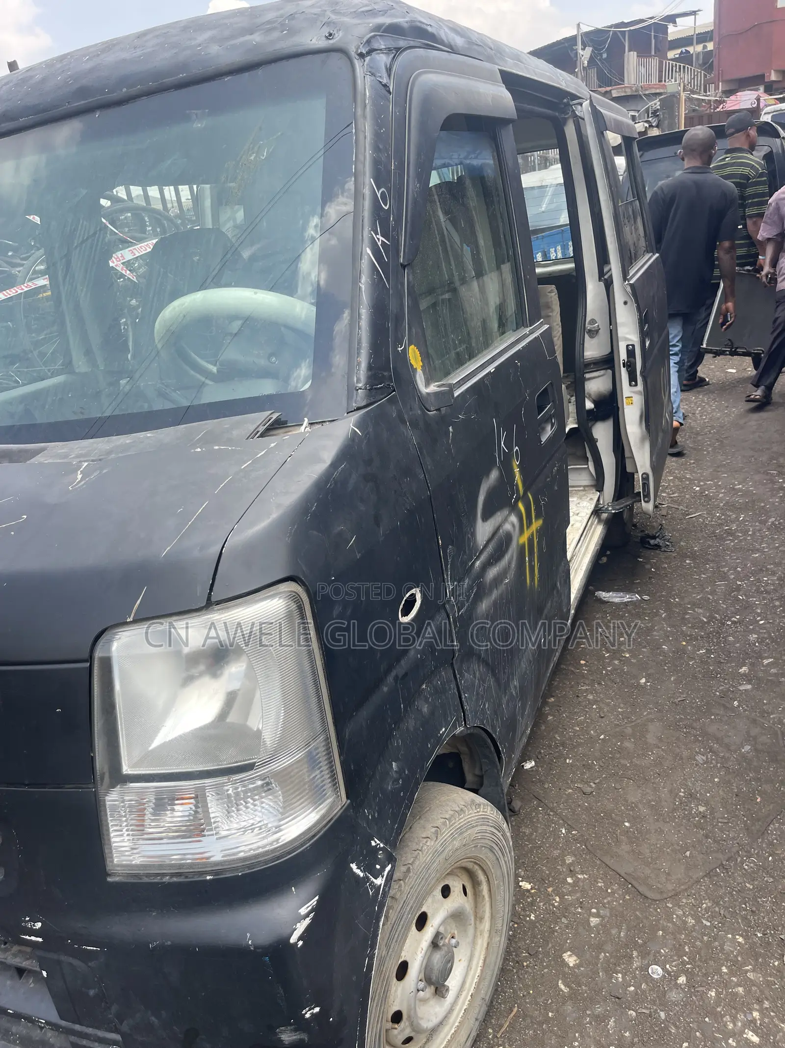 Suzuki APV Minibus 2010 Black