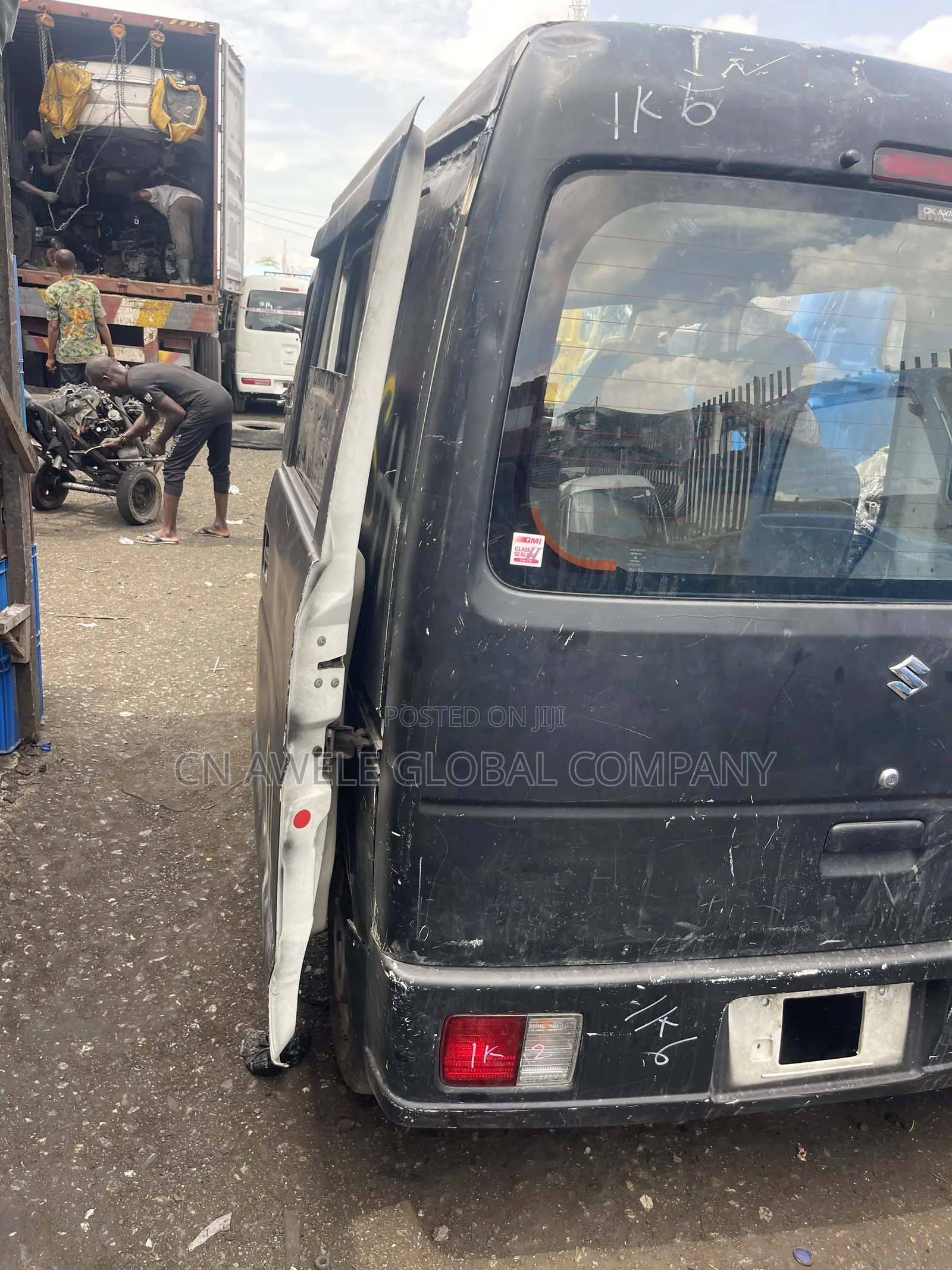 Suzuki APV Minibus 2010 Black