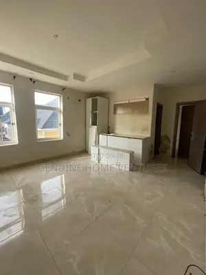 Mini Flat in Chevy View Estate for rent
