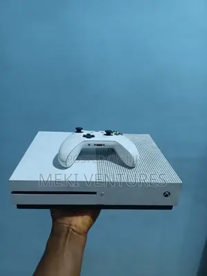 Uk Used Xbox One S With One Wireless Pad,No Games