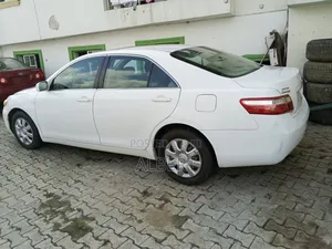Toyota Camry 2009 White