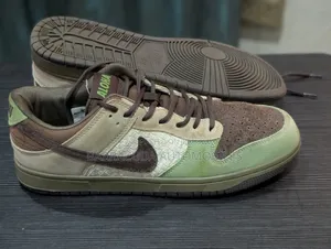 Nike Aloha Sneakers