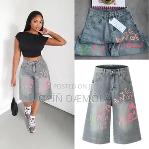 Stylish Graffiti Denim Short