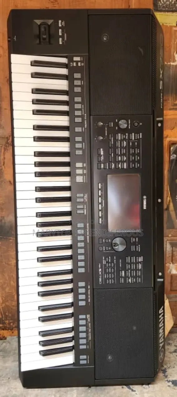 PSR Sx720 Uk Used