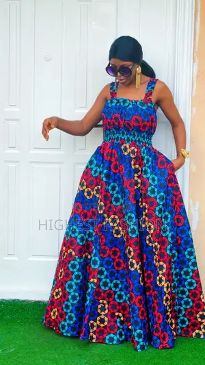 Casual Armless Gown - Style 893