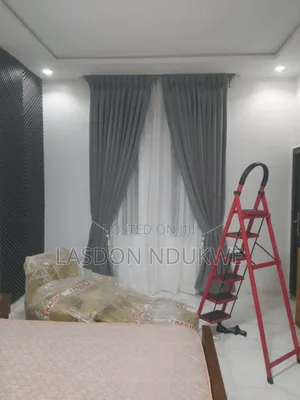 Curtains and Bedsheet