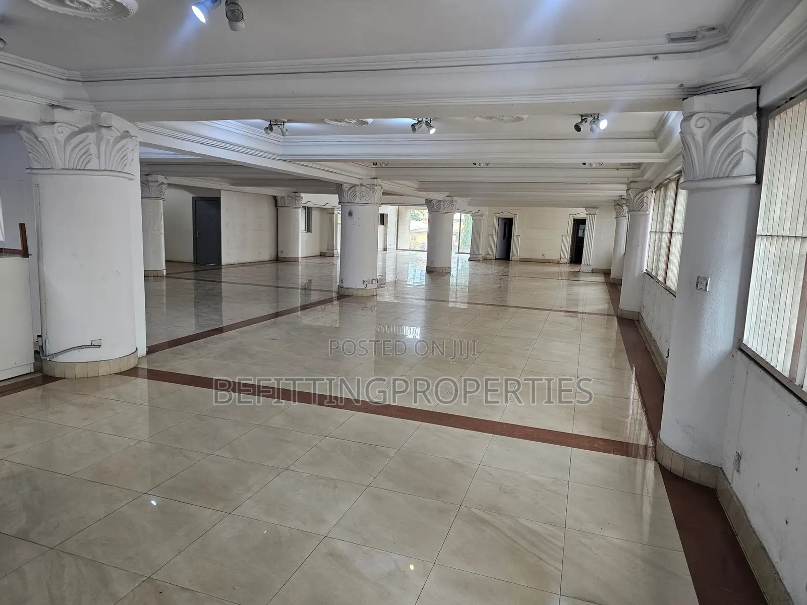 1000sqm Office Space Available for Lease