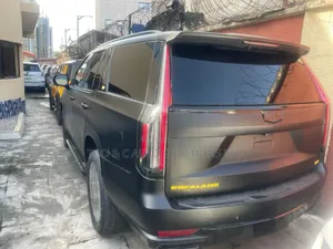 Cadillac Escalade 2022 Black