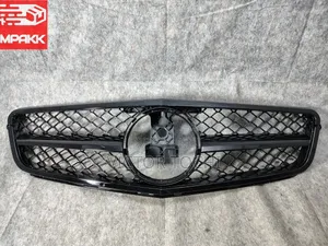 Amg Style Front Grille C300 C350 C63
