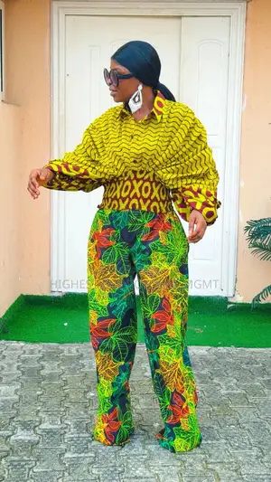 Butterfly Top and Trouser - Style 823