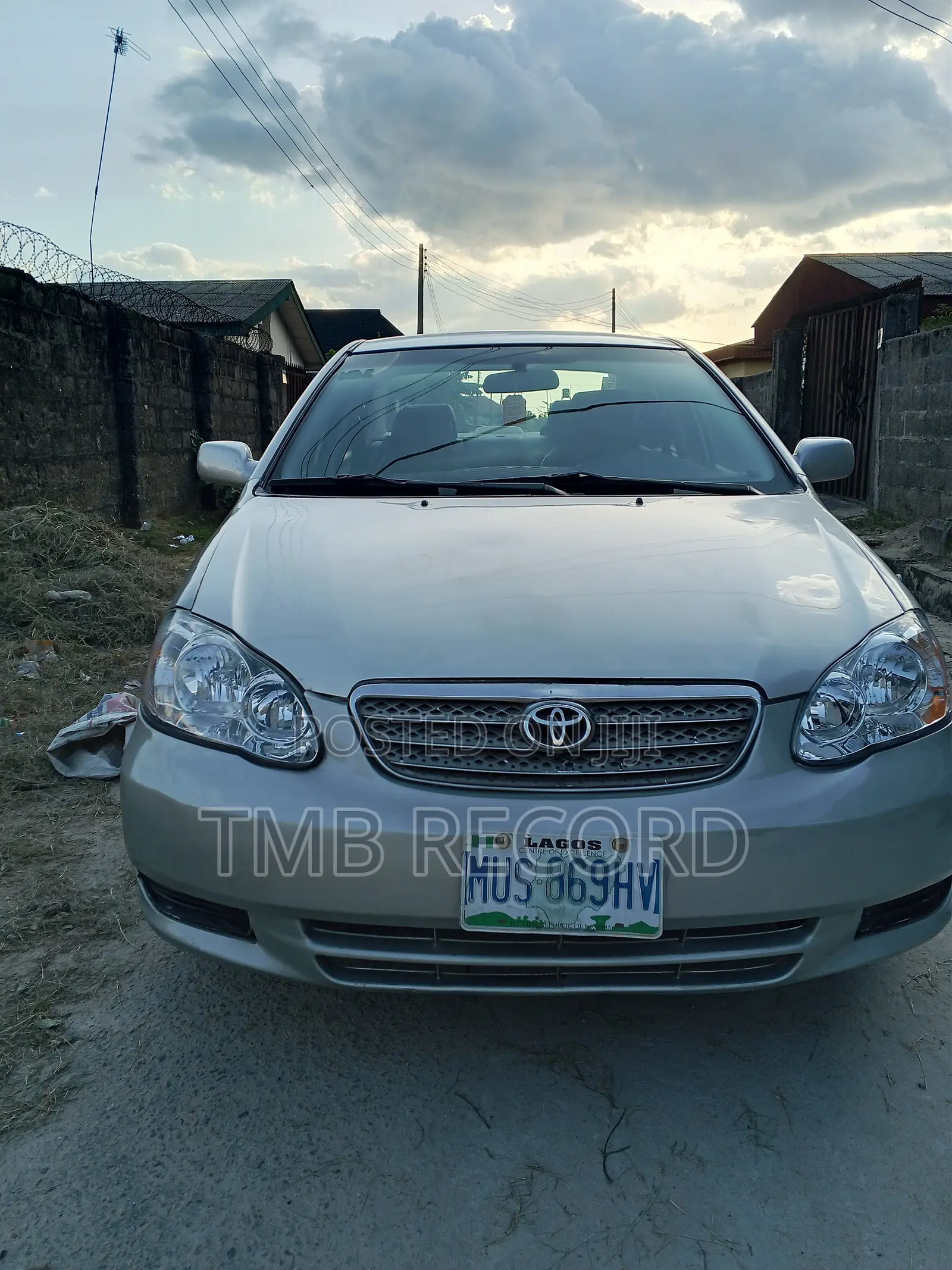 Toyota Corolla 2004 Silver