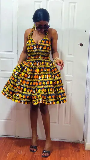 Armless Crop Top With Flare Skirt - Style 904